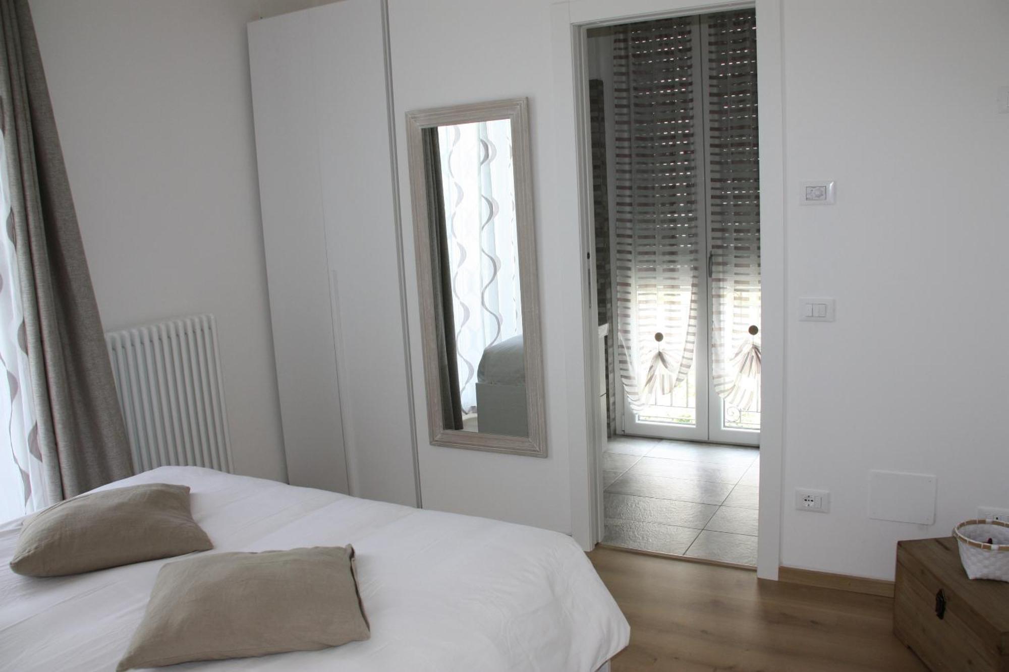 B&B Le Magnolie Faggeto Lario Eksteriør bilde