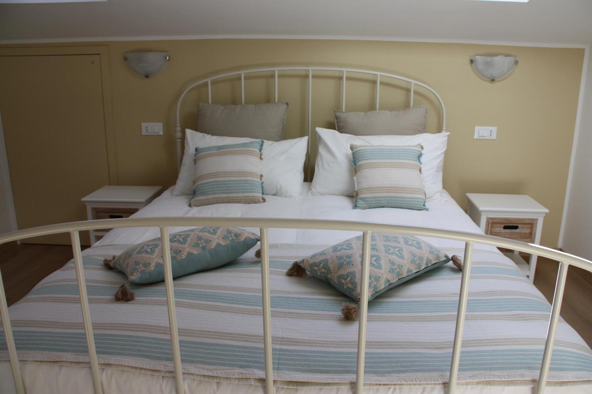 B&B Le Magnolie Faggeto Lario Eksteriør bilde